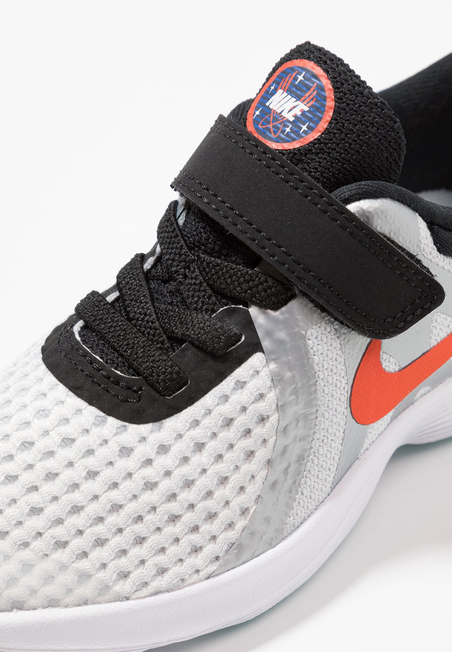 zalando nike revolution 4