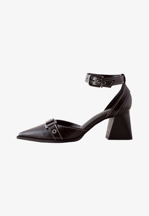 Next, REGULAR FIT - FOREVER COMFORT POINT TOE BUCKLE BLOCK HEELS - Pumps - chocolate brown