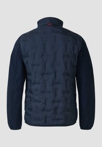 Granatowa pikowana kurtka z pikowanym tyłem, długimi rękawami i podwyższonym kołnierzem, pokazana od tyłu na jednolitym tle.