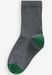 Chaussette grise avec un talon et un orteil verts. Fabriquée dans un tissu texturé, présentant une longueur de crew standard et une zone d'orteil renforcée.