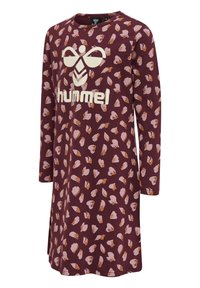 Langärmliges bordeauxrotes Kleid mit pinkem und orangefarbenem Blumenmuster, mit großem cremefarbenem "hummel"-Logo und Bienenmotiv auf der Vorderseite.