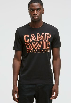 RUNDHALS MIT LOGO ARTWORK - Print T-shirt - black