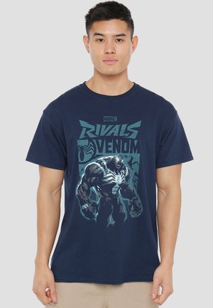 RIVALS  SYMBIOTE  TREND - Print T-shirt - dark blue