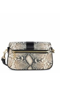 Python-geprinte handtas met een gestructureerde vorm, vergulde hardware, een zwart leren accent en een ritsluiting aan de voorkant.