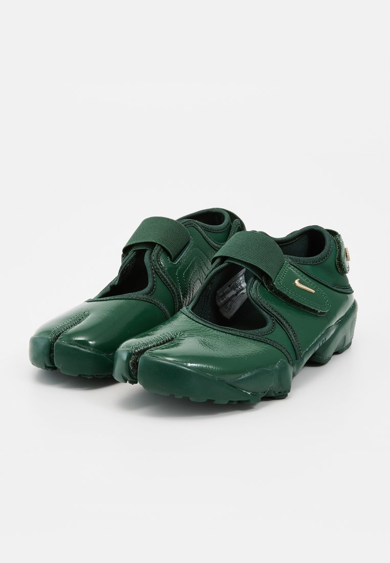 AIR RIFT
