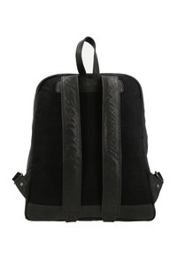 Mustan tekstiili- ja nahkamoos dieksil, millel on reguleeritavad rihmad, ülemine käepide ning küljetaskud klambriga. Sile ja tekstureeritud viimistlus.