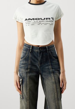 T-shirt z nadrukiem