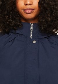 Vero Moda VMZOA SHORT - Viegla jaka - navy