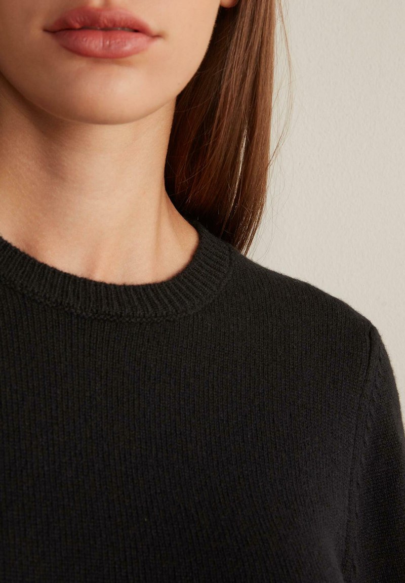 Damen Strickjacken | Falconeri ULTRASOFT Strickpullover schwarz black/schwarz - CY00750 Damen Strickjacken | Falconeri ULTRASOFT Strickpullover schwarz black/schwarz - CY00750