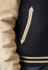 Schott Kožená bunda - navy/beige
