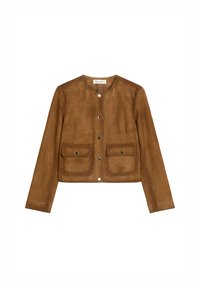 Braune Wildlederjacke mit rundem Halsausschnitt, langen Ärmeln und zwei aufgenähten Vordertaschen. Mit Druckknopf-Verschlüssen und einer weichen, strukturierten Oberfläche.