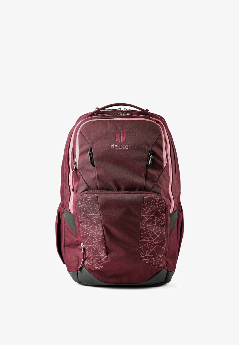 Sac à dos Deuter Cotogy rouge foncé avec plusieurs compartiments zippés, motif géométrique sur la poche avant et poches latérales.