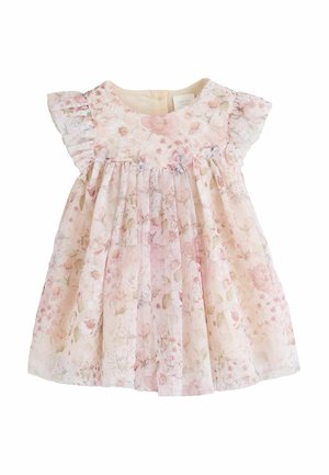 Blumenkleid in Hellrosa mit gesmokten kurzen Ärmeln, das einen gerafften Rock und zarte Blumenmuster hat.