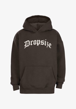 Ciemnobrązowa bluza z kapturem z przednią kieszenią kangurką i białym tekstem w stylu Old English z napisem "Dropsize" na piersi.