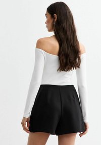 New Look PLEATED MINI SKORT - Falda acampanada - black