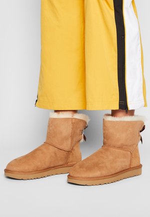 Winter boots - cognac