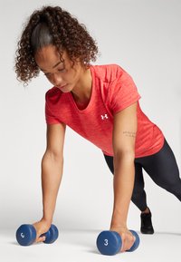 Under Armour TECH TWIST - Spordi T-särk - red solstice/coho/white