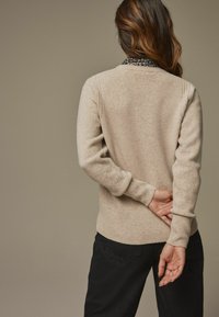 Laura Ashley - Sweter