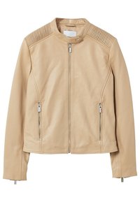 Béžová kožená bunda se zipem na přední straně, klopovým límcem, bočními kapsami na zip a prošívanými detaily na ramenech.