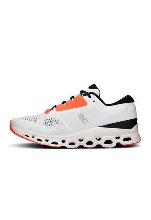 CLOUDSTRATUS 3 - Road running shoes - white sand