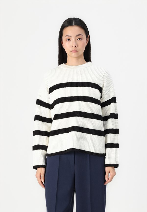 SLFBLOOMIE O NECK  - Strickpullover