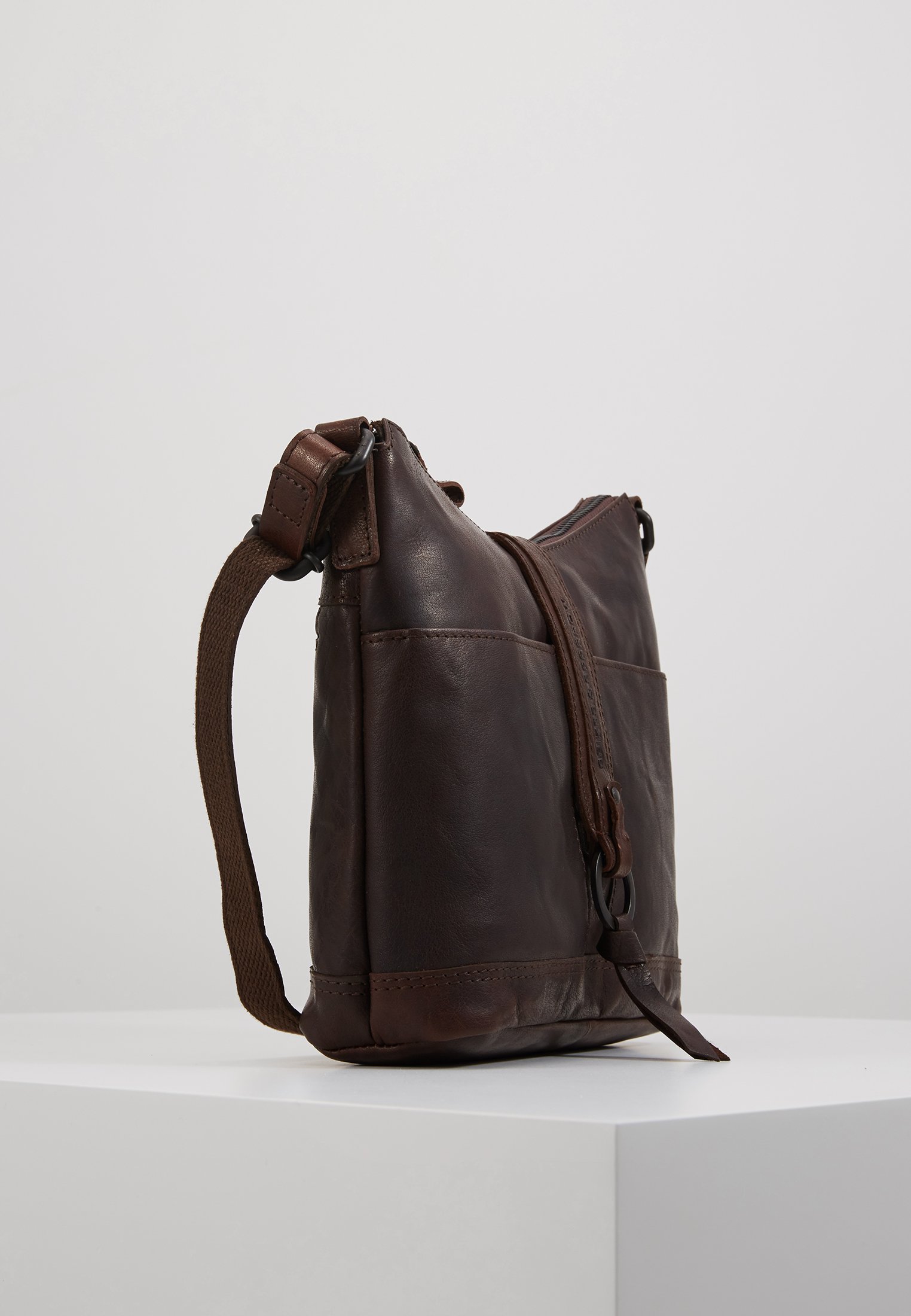 Spikes & Sparrow Skulderveske dark brown Zalando.no Spikes & Sparrow Skulderveske dark brown Zalando.no