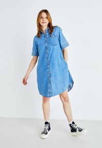Lee ALL PURPOSE A LINE DRESS - Haljina-majica - stroke of luck