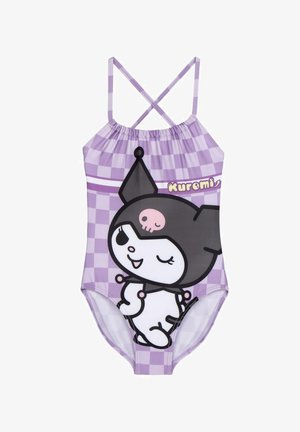 Maillot de bain une pièce pour enfant à carreaux violets avec des bretelles croisées et un grand personnage de dessin animé portant un chapeau de bouffon noir, accompagné du mot "Kuromi".