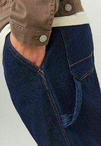 Jack & Jones Eddie - Platūs džinsai - blue denim