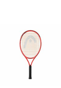Raqueta de tenis roja con cabeza redonda y agarre negro. Presenta un patrón de rejilla de cuerdas y un logotipo en el centro. Diseño ligero.