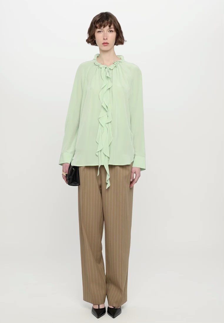 Victoria Beckham RUFFLE - Blouse - jade/vert clair - ZALANDO.FR
