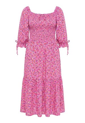 Roze midi-jurk met bloemenprint, smockwerk aan het lijfje, een vierkante halslijn, pofdriekwartmouwen met strikjes en een gelaagde rok.