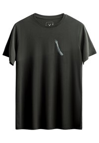 Zwarte katoenen t-shirt met een subtiele afbeelding van een arm op de voorkant. Korte mouwen en een ronde halslijn. Zachte textuur.