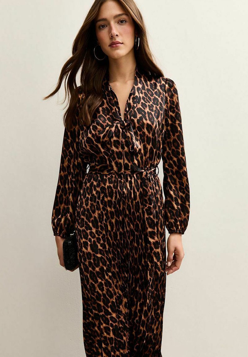 chinese dress ladies Brown Printed Long Sleeve Split Leg Midi Dress – AX Paris US main image 0