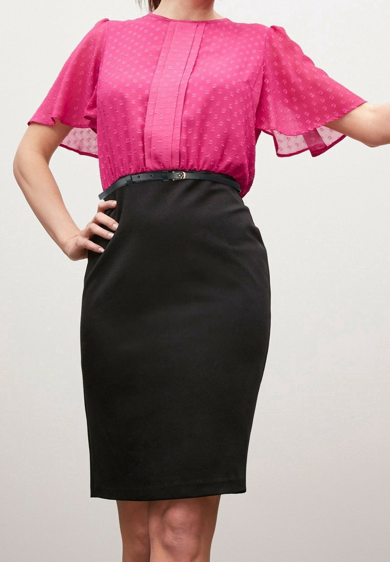 Next Robe fourreau - pink
