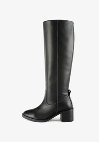 Επιλέχθηκε, black