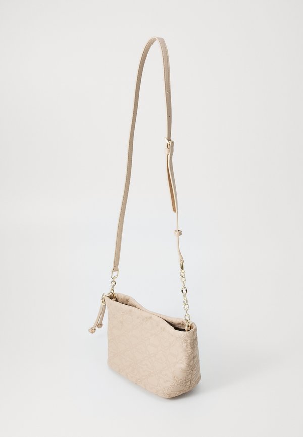 CHRIS 2.0 - Cross body bag4