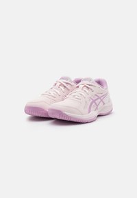 ASICS UPCOURT 6 UNISEX - Kézilabdacipő - pale pink/light ube