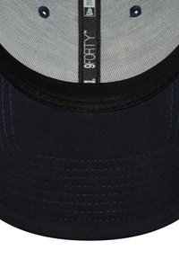 New Era NE REPREVE FORTY - Lippalakki - new era nvy