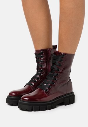 VIDA - Bottines à plateau - rubino