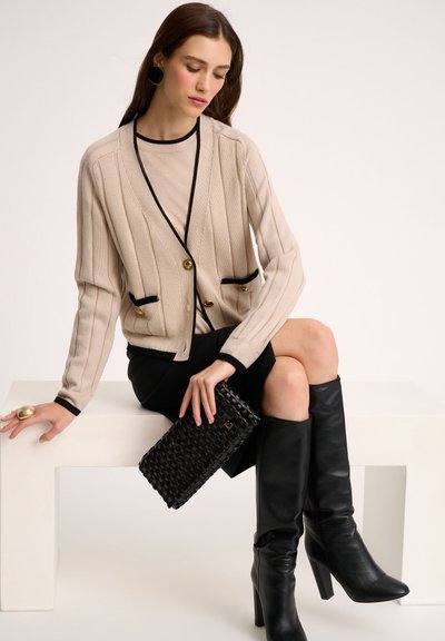 Luisa Spagnoli MOZIONE - Cardigan - beige nero