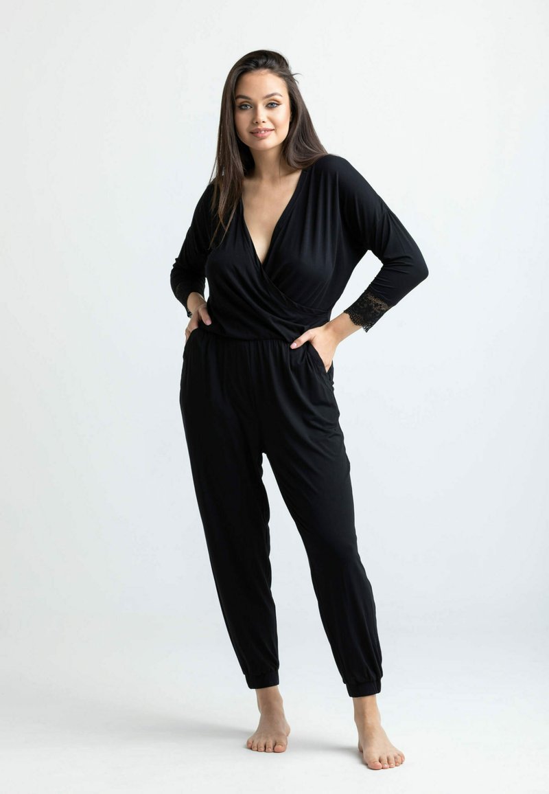 Bilbette LOUNGEWEAR COMFY JUMPSUIT Jumpsuit black/zwart Zalando.nl