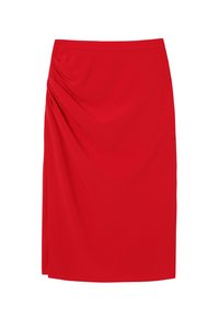 Červená sukňa vyrobená z hladkej látky, s drapériou na jednej strane, po kolená a s priliehavým pásom. Jednoduchá a elegantná.