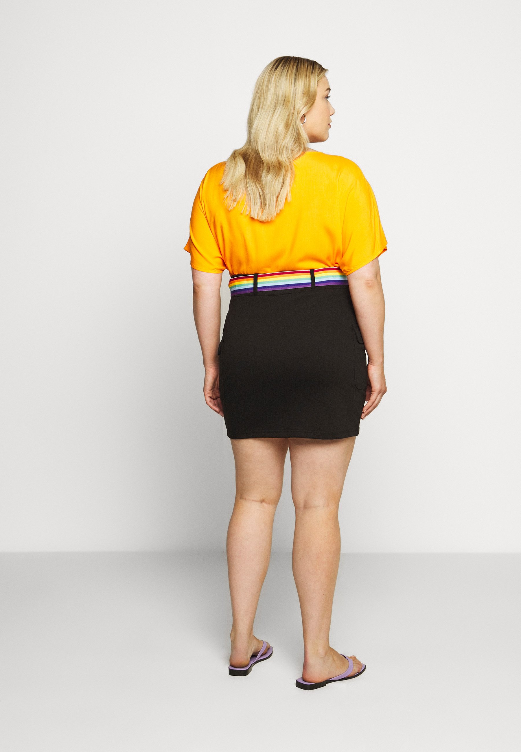 Missguided Plus PRIDE STRIPE BELTED SKIRT Blyantskjørt Missguided Plus PRIDE STRIPE BELTED SKIRT - Blyantskjørt - black