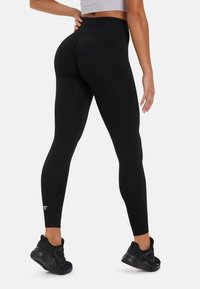 SQUATPROOF Pajkice – hlače - black