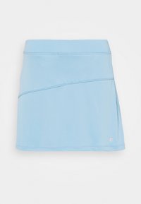 Falda atlética de color azul claro hecha de una tela elástica, con un diseño asimétrico y un sutil logo de la marca en la esquina inferior derecha.