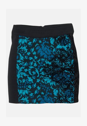 Czarna i niebieska spódnica w kwiaty z teksturowanym wzorem, ozdobiona żywymi turkusowymi kwiatami i skomplikowanymi czarnymi wzorami z jednej strony.