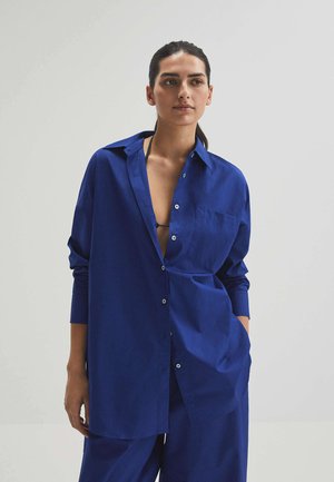 Button-down blouse - blue