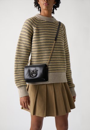 LOVE CLICK PUFF BUCKLE - Cross body bag - black/antique gold-coloured