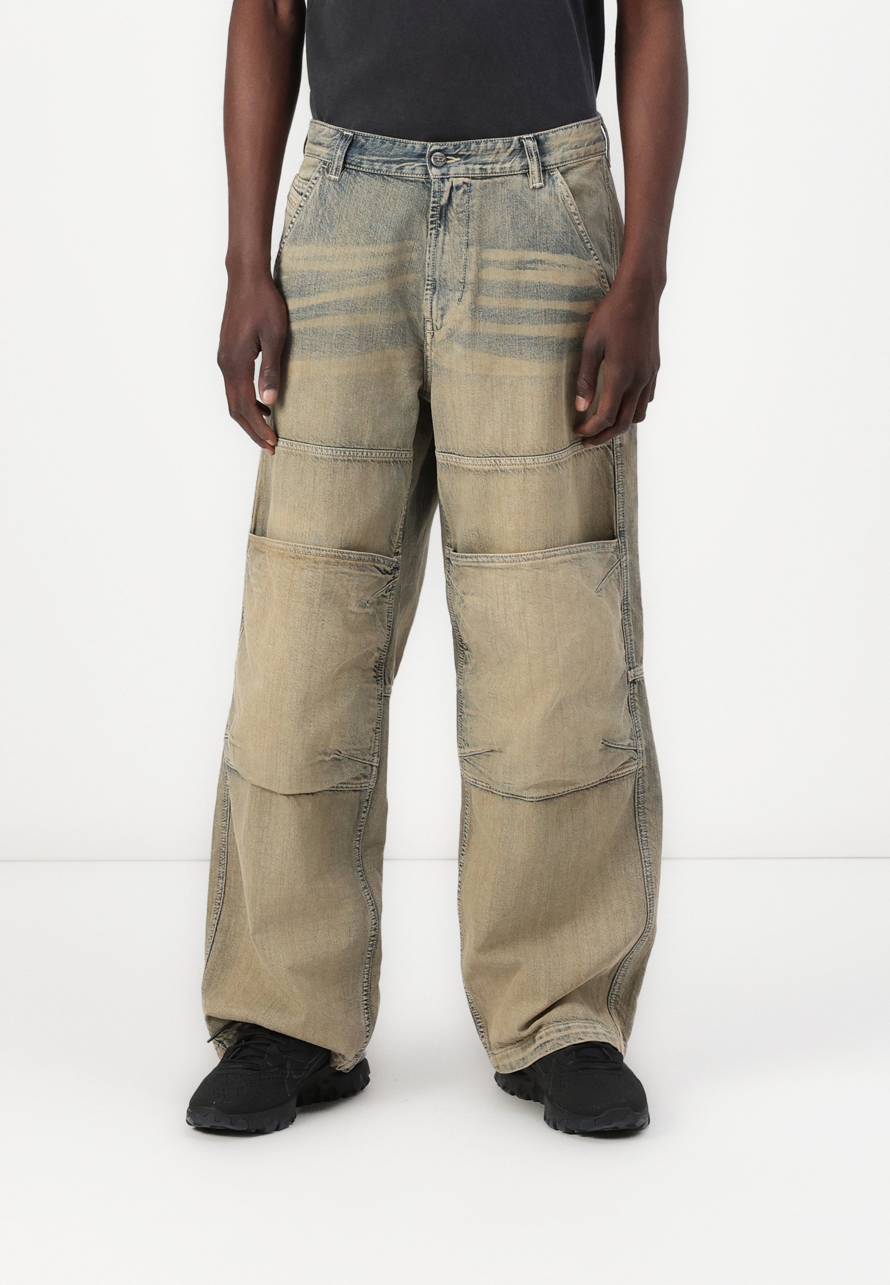 Diesel D SHIFT - Baggy Jeans - 01/blue denim - Zalando.co.uk